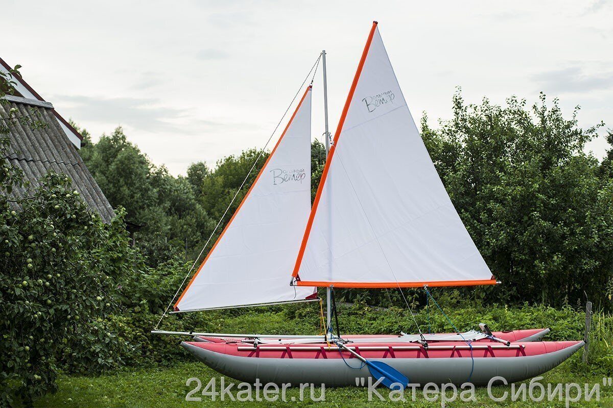 Катамаран парусный Валдай-4, купить в Красноярске шестиместный катамаран  Вольный Ветер в магазине Катера Сибири