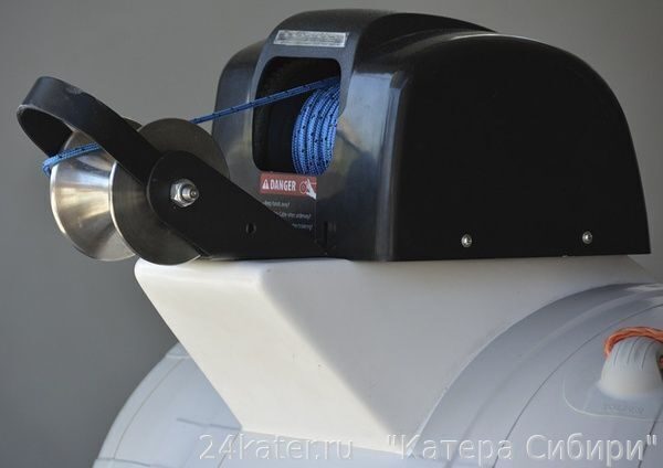 Лебедка якорная TRAC Big Water 45 (alum) RC с пультом ДУ