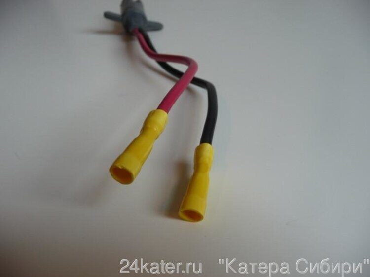 Вилка для MotorGuide (POWER PLUG) совместима с розеткой 8M4000954